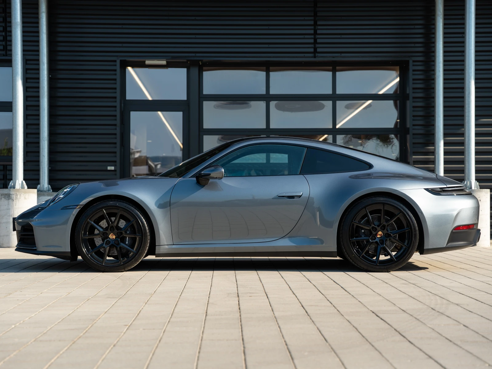 Porsche 911 Carrera , снимка 2 - Автомобили и джипове - 56078680