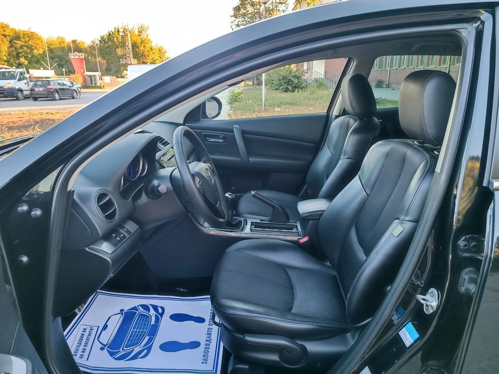 Mazda 6 2.5i-170кс-ШВЕЙЦАРИЯ-РЪЧКА-6ск-FACELIFT-BOSE, снимка 9 - Автомобили и джипове - 56110544