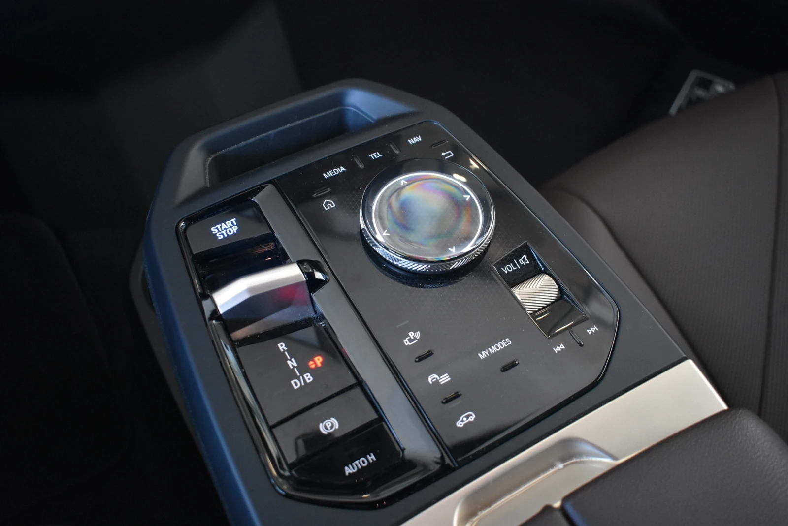 BMW iX xDrive45 | Mobile.bg � ����������� 9