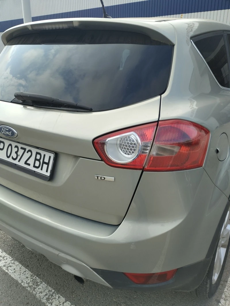 Ford Kuga, снимка 9 - Автомобили и джипове - 46678025