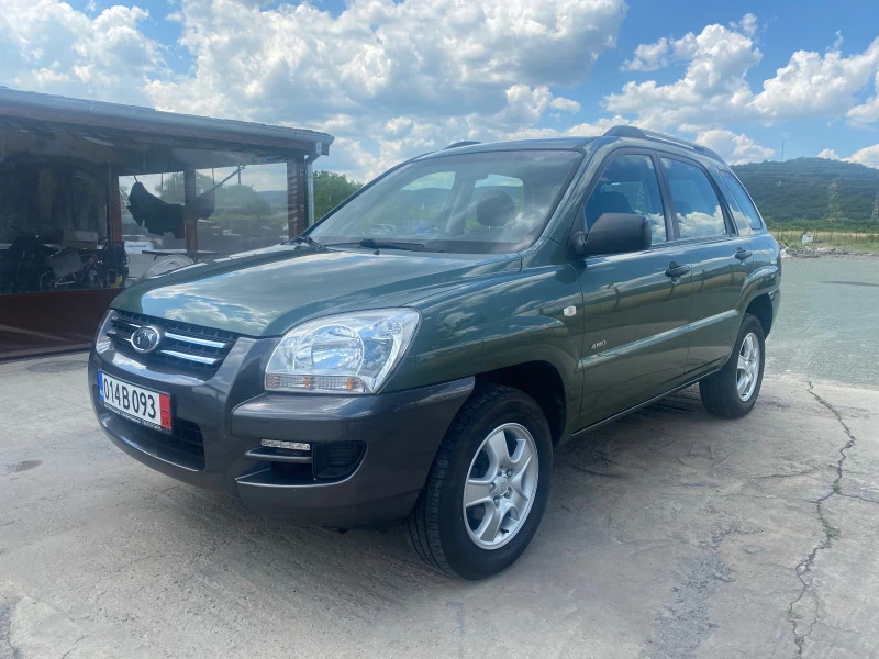 Kia Sportage 2.0i  4x4, снимка 1 - Автомобили и джипове - 46114129