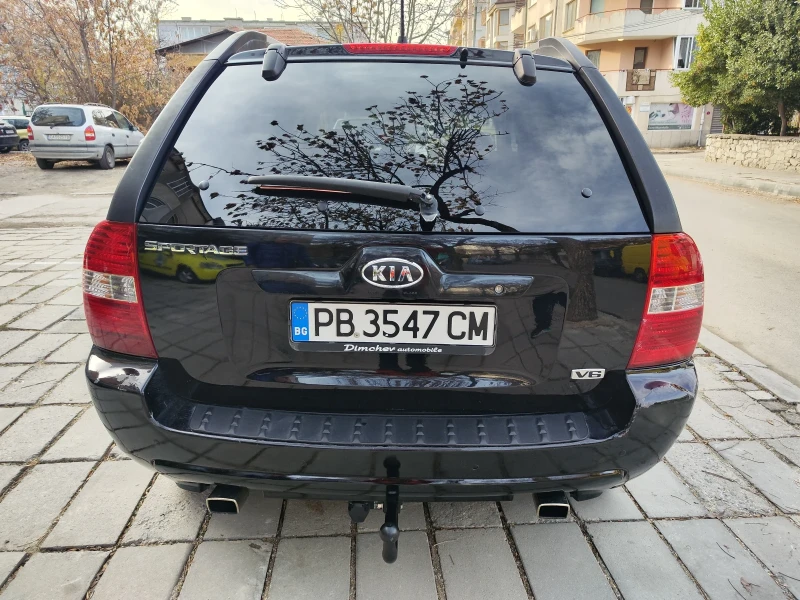 Kia Sportage, снимка 2 - Автомобили и джипове - 48041907