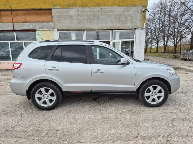 Hyundai Santa fe 2.2CRDI АВТОМАТ ITALY УНИКАТ, снимка 4 - Автомобили и джипове - 52553387
