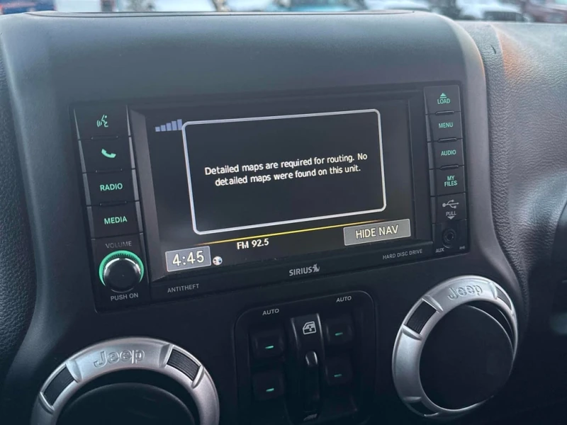 Jeep Wrangler * Sahara * CARFAX * БЕЗ ПЪРВОНАЧАЛНА ВНОСКА, снимка 10 - Автомобили и джипове - 52959407