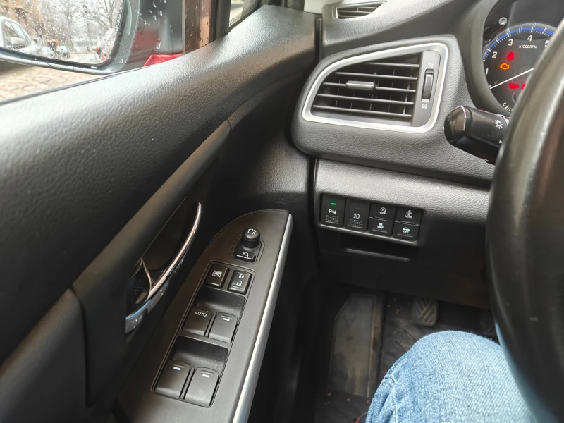 Suzuki SX4 S-Cross, снимка 6 - Автомобили и джипове - 53200680