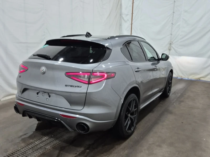 Alfa Romeo Stelvio * TI SPORT * CARFAX * ЦЕНА ДО БГ, снимка 4 - Автомобили и джипове - 53209997