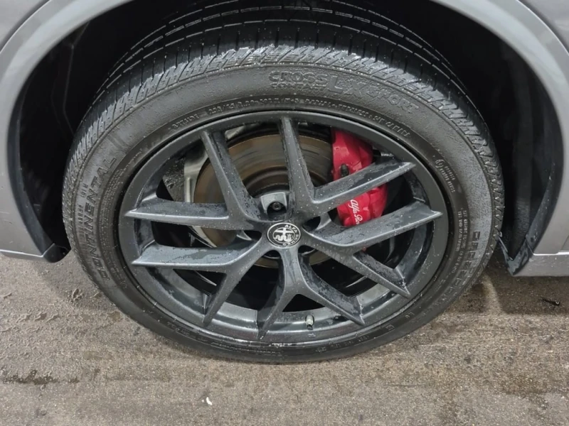 Alfa Romeo Stelvio * TI SPORT * CARFAX * ЦЕНА ДО БГ, снимка 14 - Автомобили и джипове - 53209997