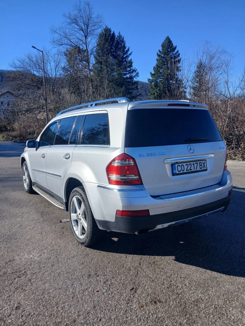 Mercedes-Benz GL 320, снимка 3 - Автомобили и джипове - 53257609