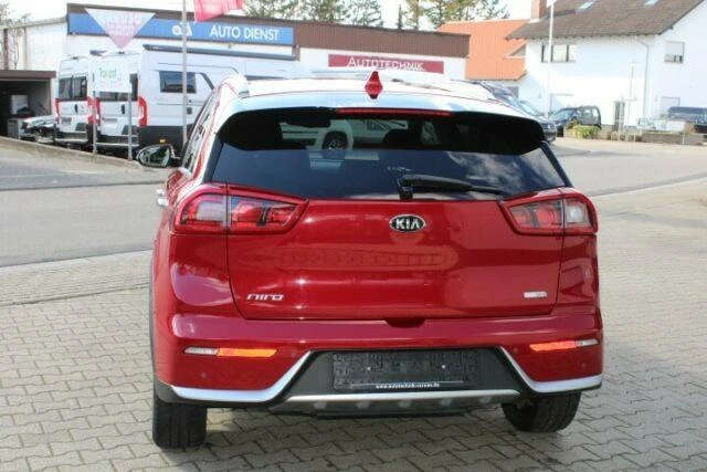 Kia Niro На части 1.6GDI HIBRID, снимка 3 - Автомобили и джипове - 36152110