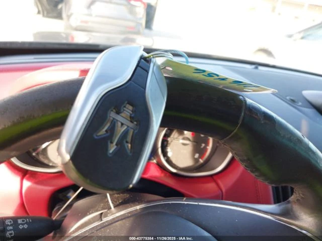 Maserati Levante кожа* Подгрев* Keyless* NAVI* Фиксирана цена, снимка 13 - Автомобили и джипове - 53362116