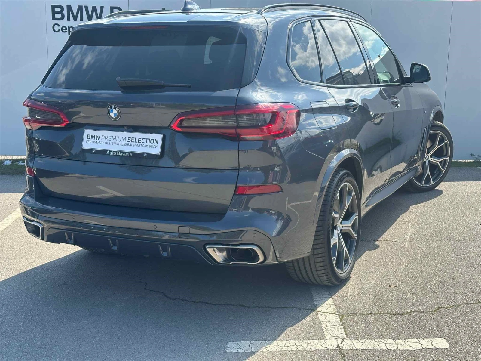 BMW X5 M50d - изображение 2