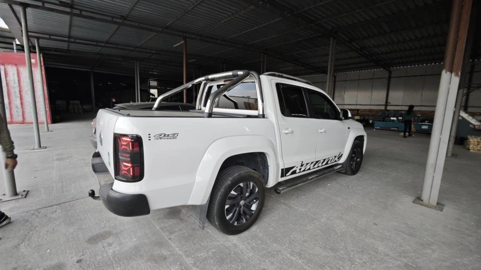 VW Amarok DC 4 Motion 2, O TDI 163 k.c 6MT - изображение 6