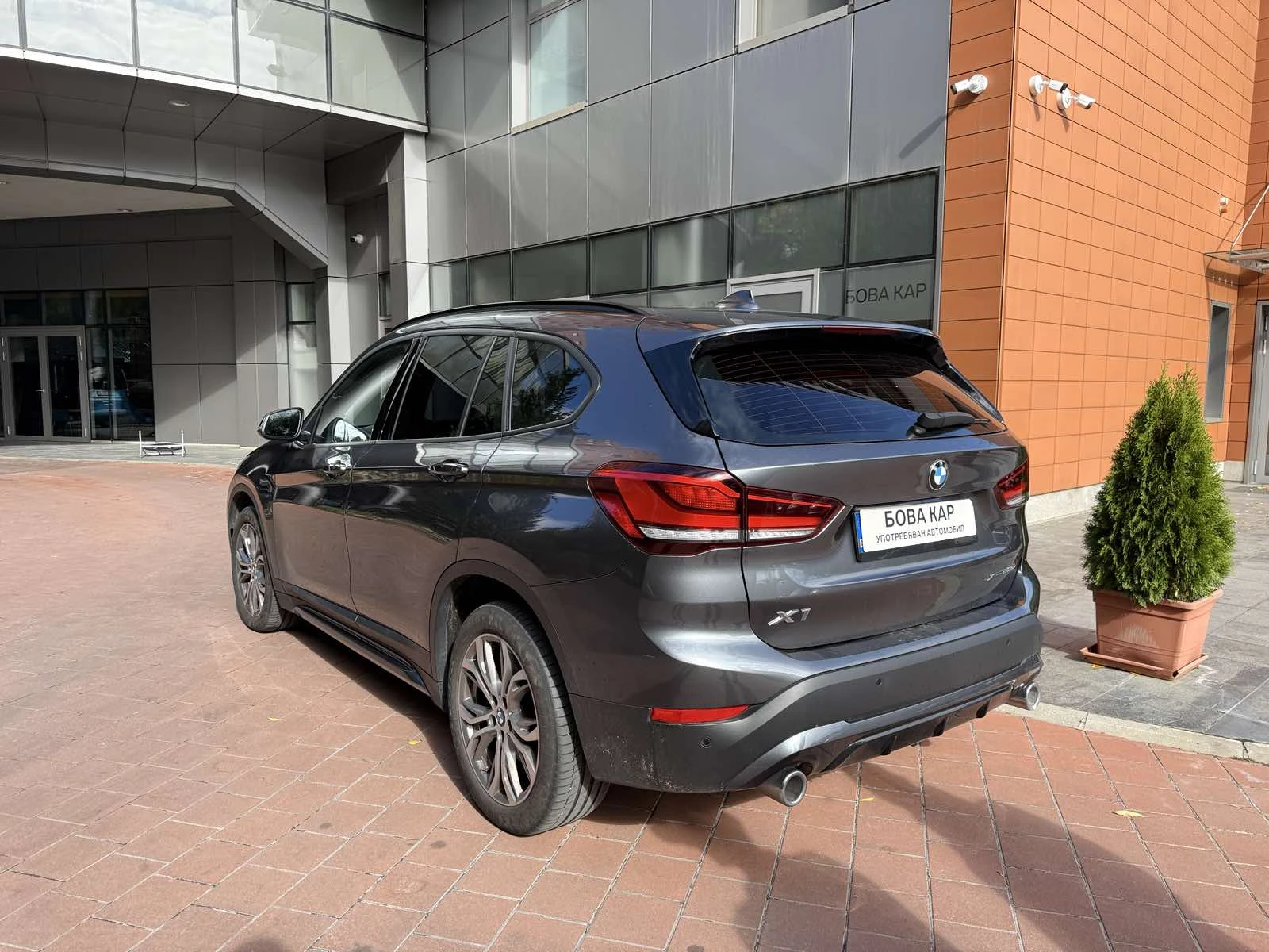 BMW X1 xDrive20d - изображение 7
