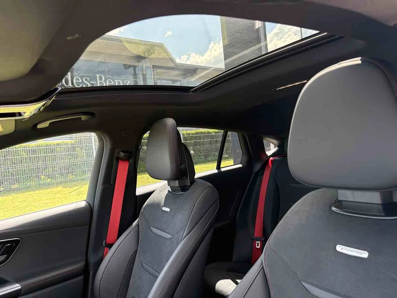 Mercedes-Benz GLC 43 AMG 4MATIC Coupе, снимка 15 - Автомобили и джипове - 53609452