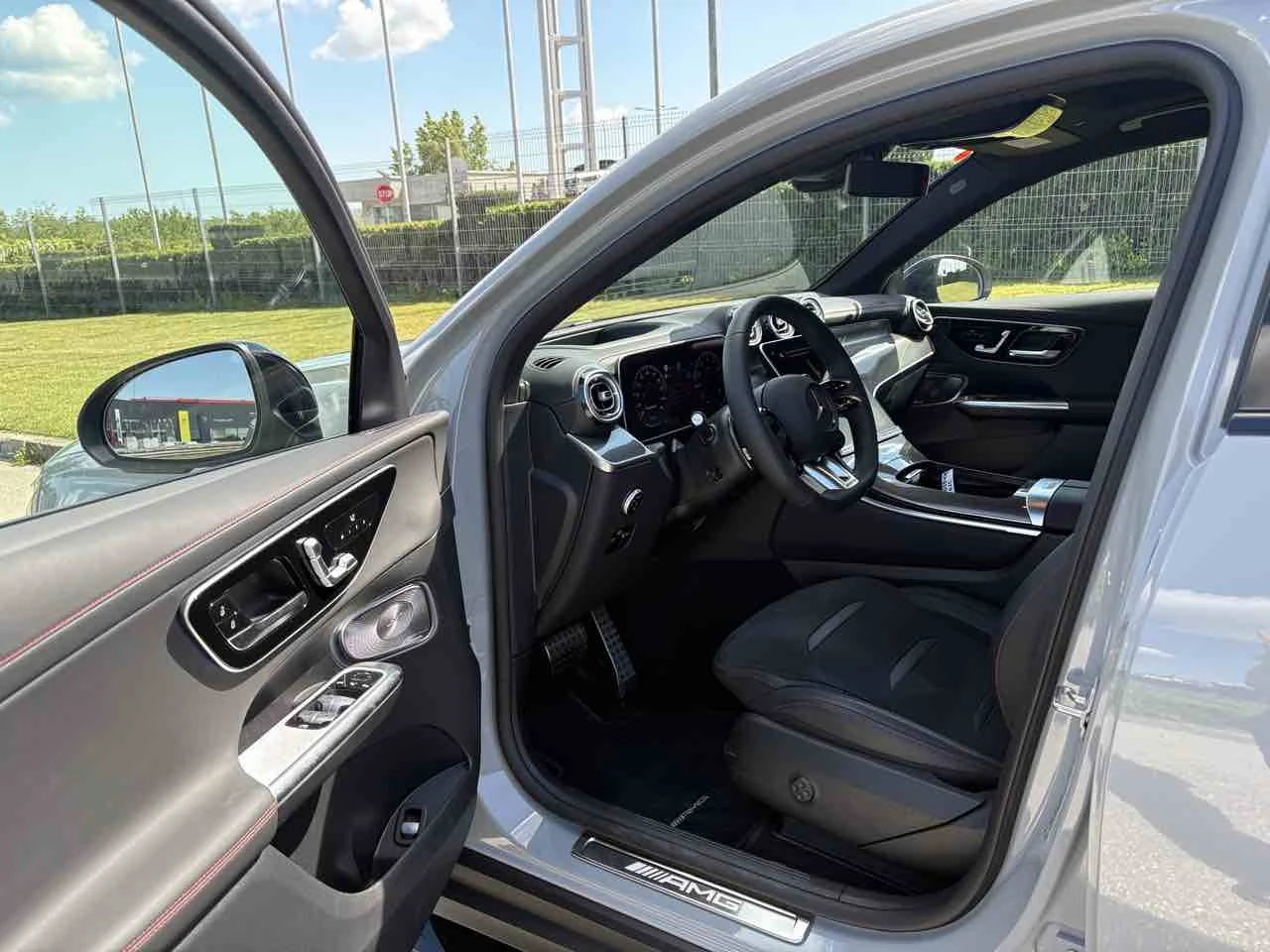Mercedes-Benz GLC 43 AMG 4MATIC Coupе, снимка 10 - Автомобили и джипове - 53609452