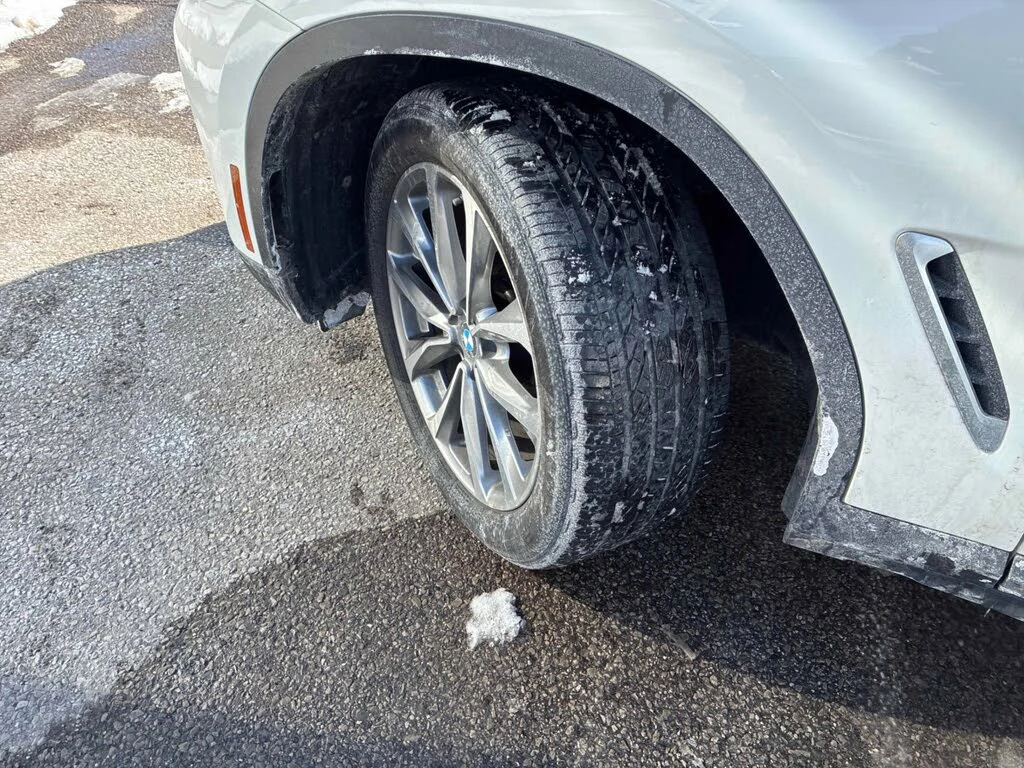 BMW X3 xDrive30i* АвтоКредит* (ЦЕНА ДО БГ), снимка 3 - Автомобили и джипове - 53952997