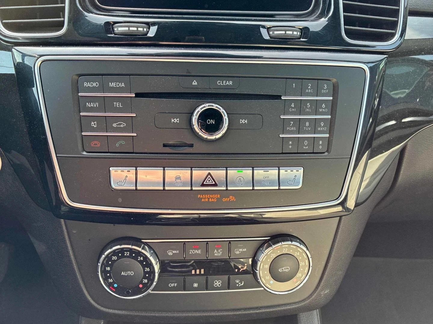 Mercedes-Benz GLE 350 AMG-pkg* 360View* Harman/Kardon* Keyless* Пано* По, снимка 11 - Автомобили и джипове - 54021906