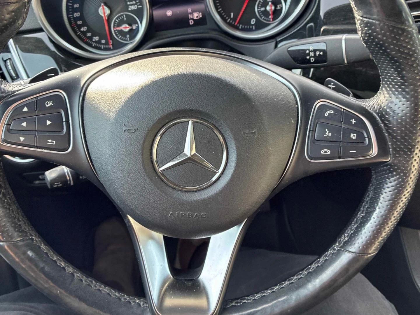 Mercedes-Benz GLE 350 AMG-pkg* 360View* Harman/Kardon* Keyless* Пано* По, снимка 8 - Автомобили и джипове - 54021906