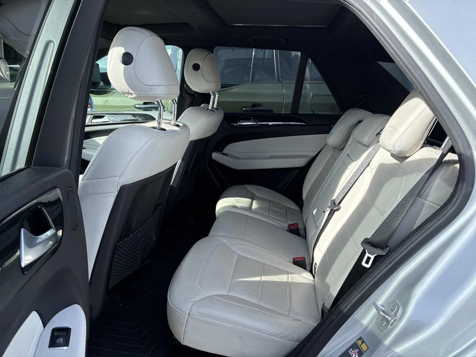 Mercedes-Benz GLE 350 AMG-pkg* 360View* Harman/Kardon* Keyless* Пано* По, снимка 15 - Автомобили и джипове - 54021906