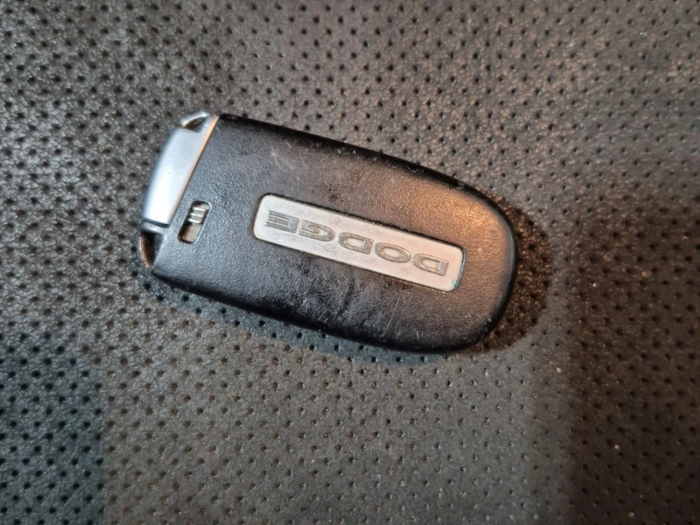 Dodge Durango R/T* HEMI* Подгрев* Обдух* CarPlay* Keyless* , снимка 16 - Автомобили и джипове - 54066912