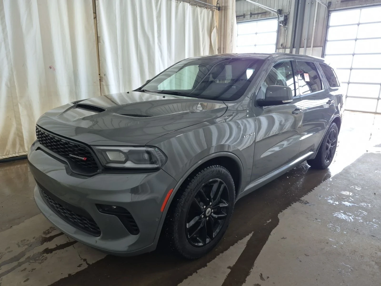 Dodge Durango R/T* HEMI* Подгрев* Обдух* CarPlay* Keyless* , снимка 3 - Автомобили и джипове - 54066912