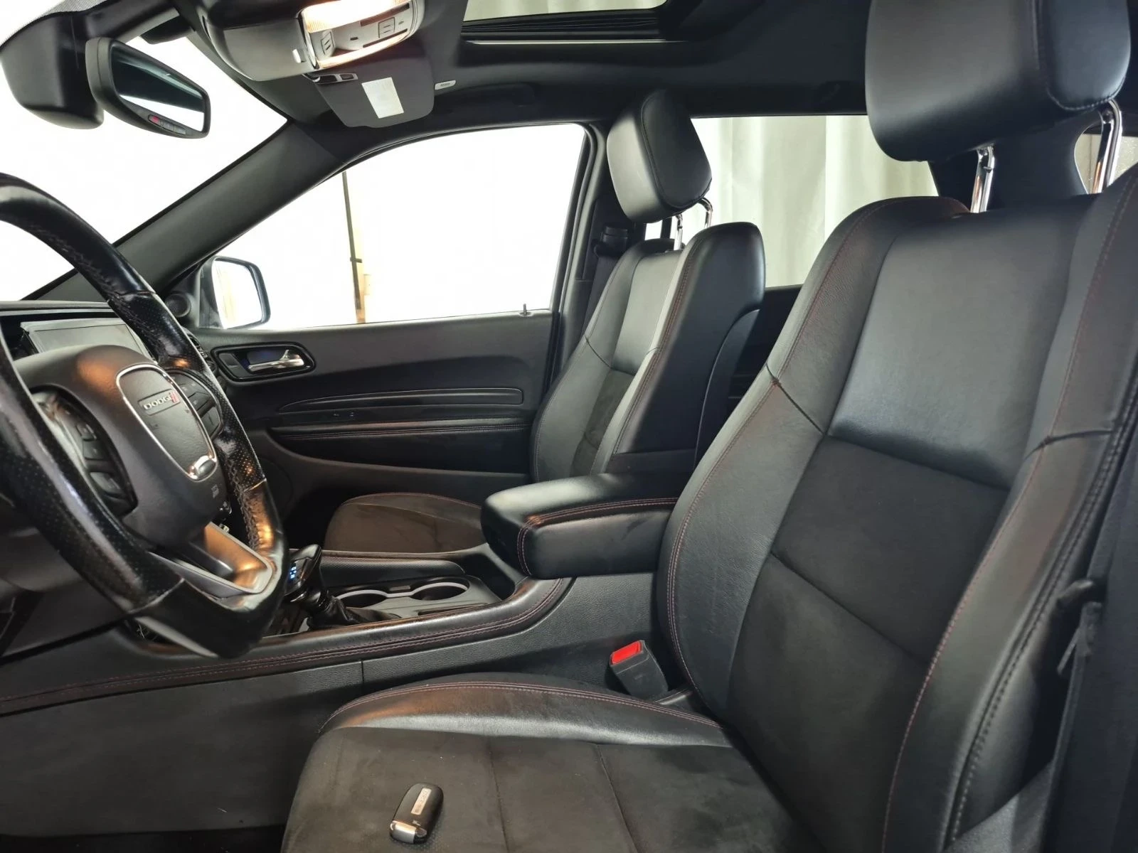 Dodge Durango R/T* HEMI* Подгрев* Обдух* CarPlay* Keyless* , снимка 7 - Автомобили и джипове - 54066912