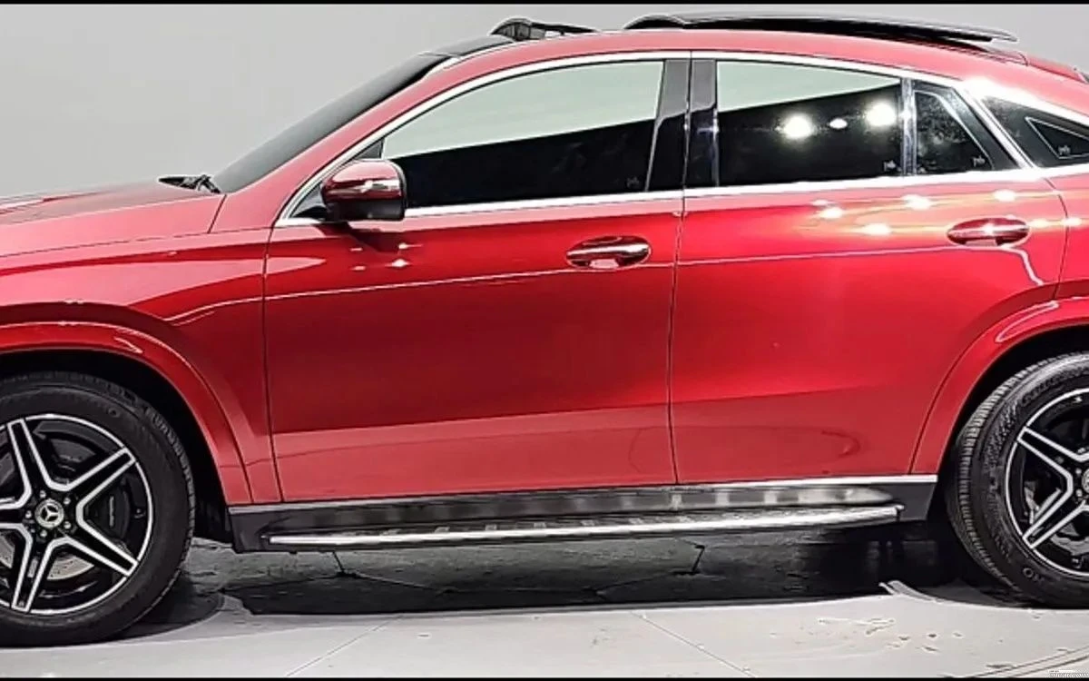 Mercedes-Benz GLE 400 D/AMG/ОБДУХ/ДИСТРОНИК/ПАНО/360КАМЕРА/ИСТОРИЯ, снимка 3 - Автомобили и джипове - 55249827