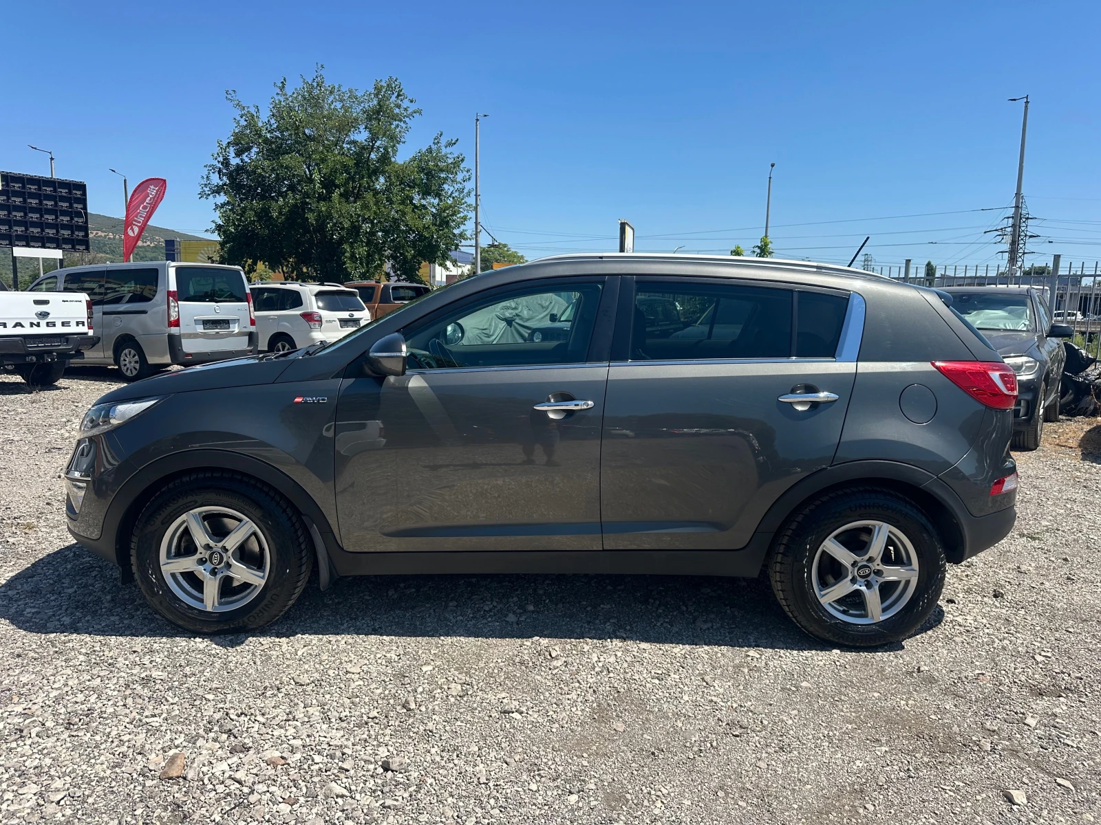 Kia Sportage 2, 0CRDI AUTOMAT NAVI FULLLL 4X4, снимка 6 - Автомобили и джипове - 55692616