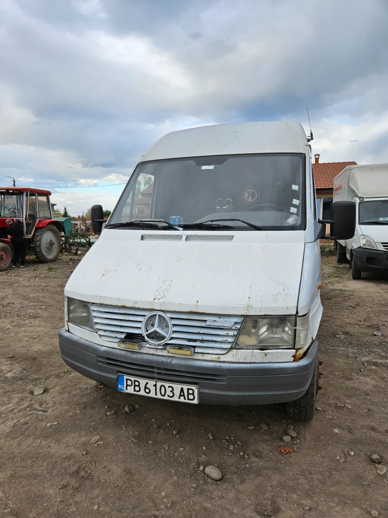 Mercedes-Benz Sprinter 412 Бус, снимка 1 - Бусове и автобуси - 48620375