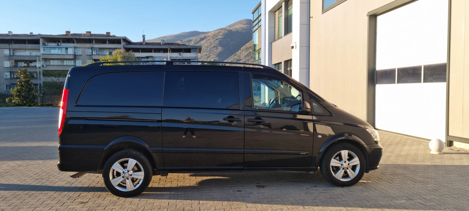 Mercedes-Benz Vito Executive 3.0 CD, V6 - изображение 6