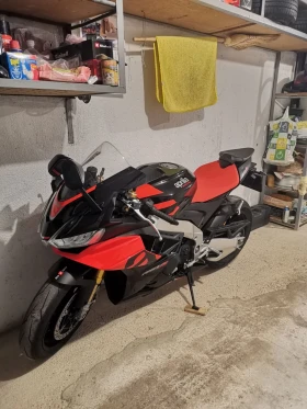 Aprilia RSV4 1100 Factory | Mobile.bg    2