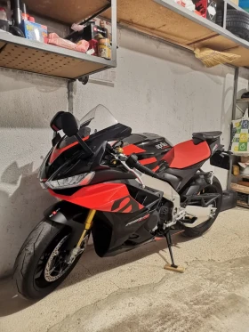     Aprilia RSV4 1100 Factory