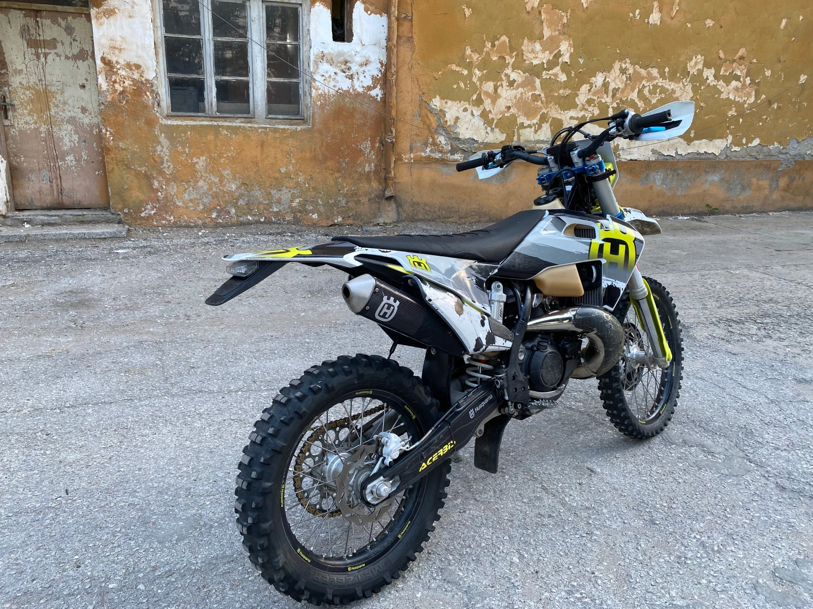 Husqvarna FE 300 - изображение 5