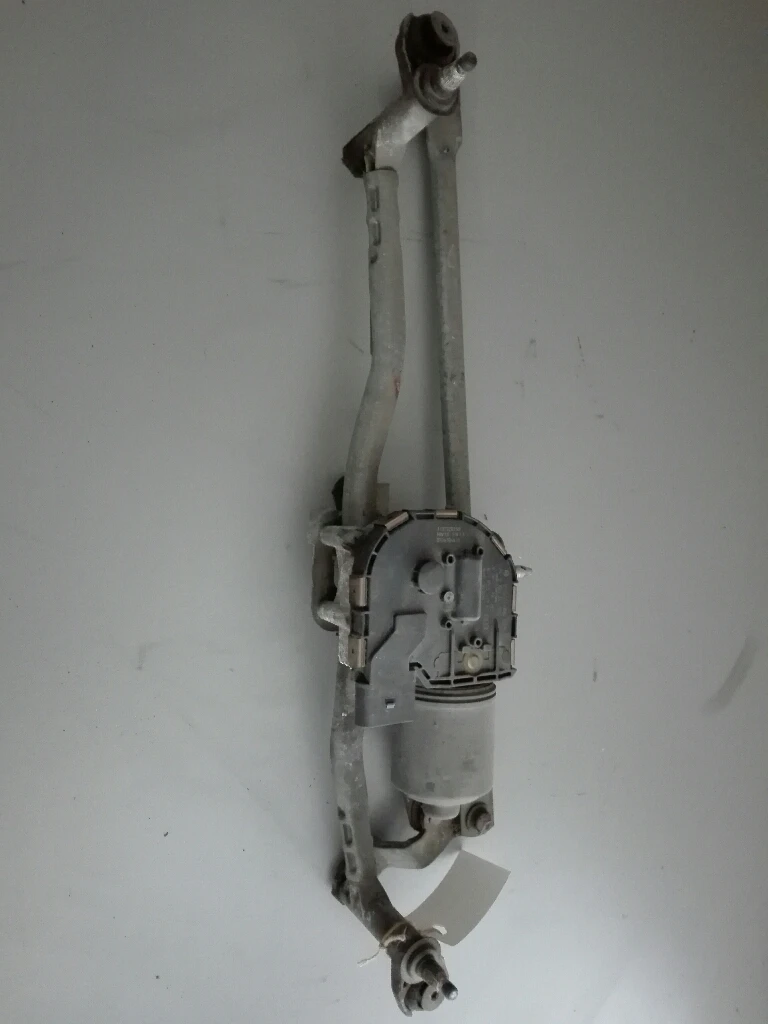 Моторче чистачки ауди а3 2.0тди