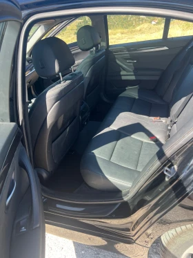 BMW 528 xDrive, снимка 8