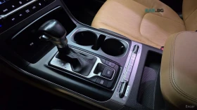Kia Carnival * 2.2d* PRESTIGE* КОЖА* ПОДГРЕВ* ОБДУХВАНЕ* , снимка 9