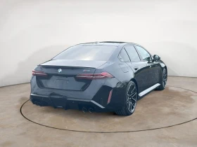 Обява за продажба на BMW M5 4.4 V8/PLUG-IN/CARBON/B&W/ICONIC GLOW/HEAD UP/360/ ~ 142 776 EUR - изображение 4