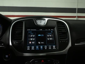 Chrysler 300c Touring L AWD * АвтоКредит* (ЦЕНА ДО БГ), снимка 14