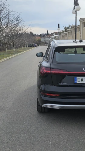 Audi E-Tron 55 | Гаранция | Голямата батерия, снимка 5