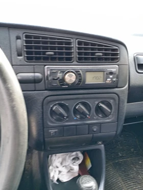 VW Golf 3 - 899 € / 1758.29 лв. - 82388293 14