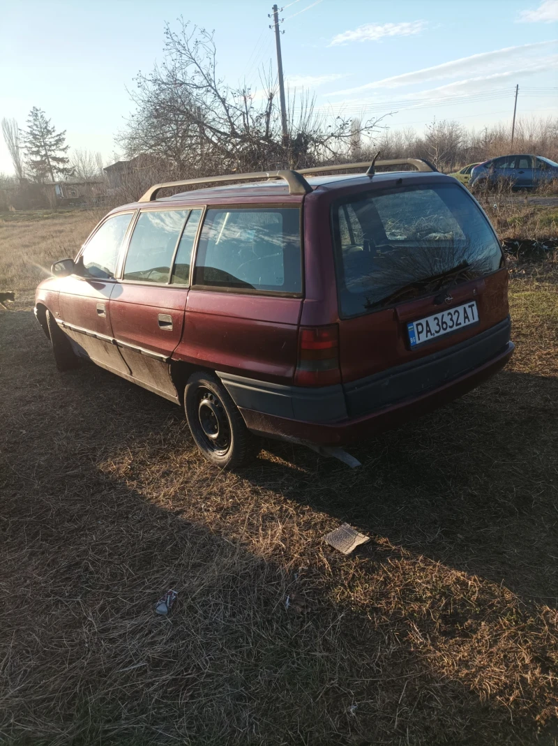 Opel Astra 1.6, снимка 4 - Автомобили и джипове - 48499138