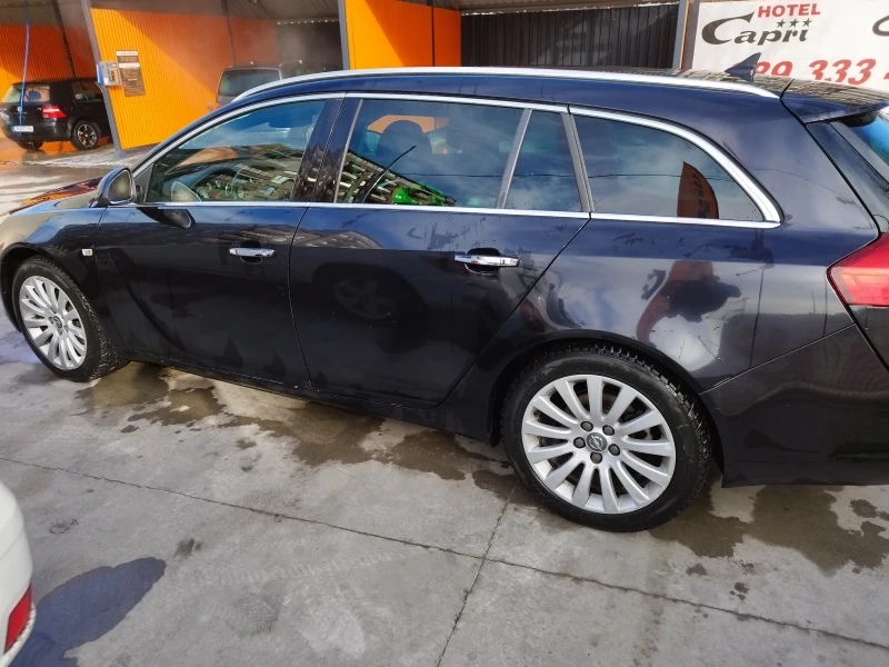 Opel Insignia 2.0 CDTI AUTOMATIK, снимка 3 - Автомобили и джипове - 48570751