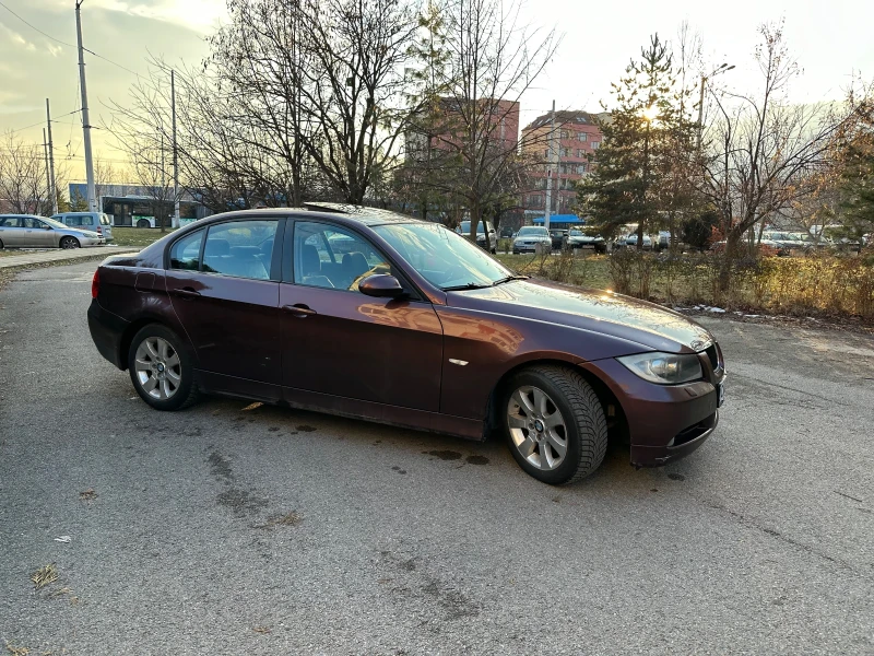 BMW 318 Ръчни скорости, снимка 2 - Автомобили и джипове - 48788555