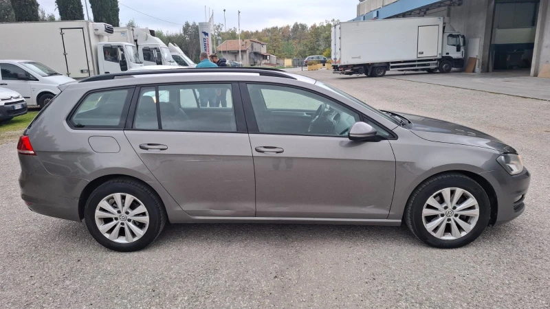 VW Golf 1.6Tdi DSG , снимка 4 - Автомобили и джипове - 48798408