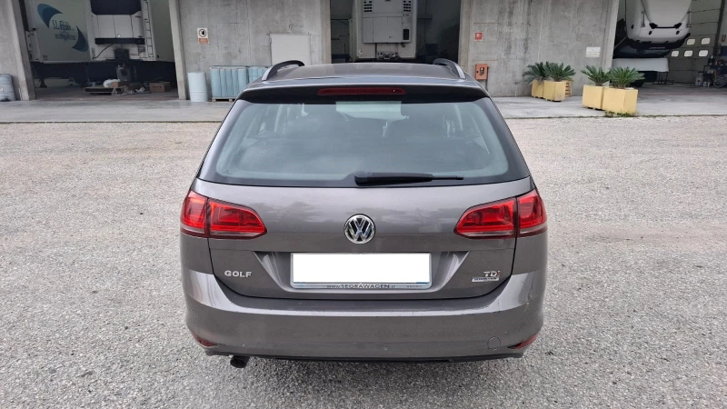 VW Golf 1.6Tdi DSG , снимка 6 - Автомобили и джипове - 48798408