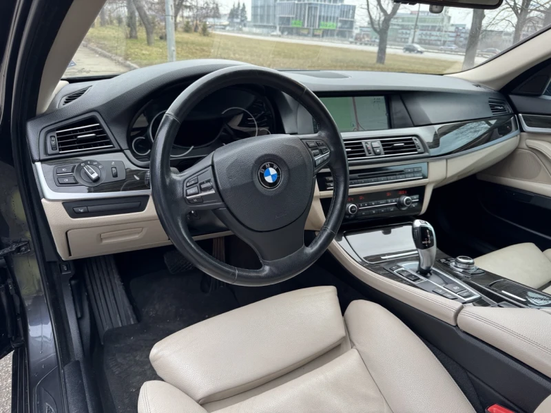 BMW 530 xDrive Туринг, снимка 8 - Автомобили и джипове - 49155833