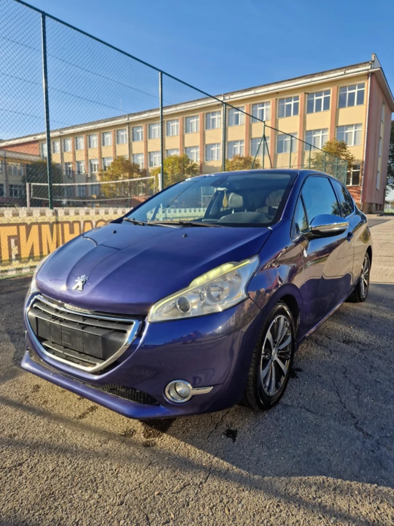 Peugeot 208 1.6 HDI, снимка 4 - Автомобили и джипове - 49341843