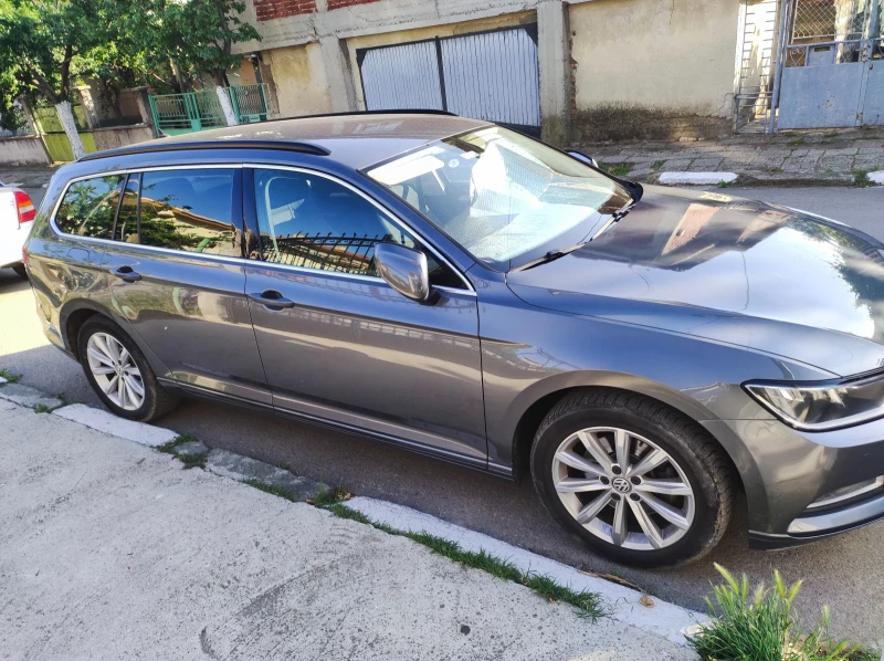 VW Passat, снимка 5 - Автомобили и джипове - 49606759