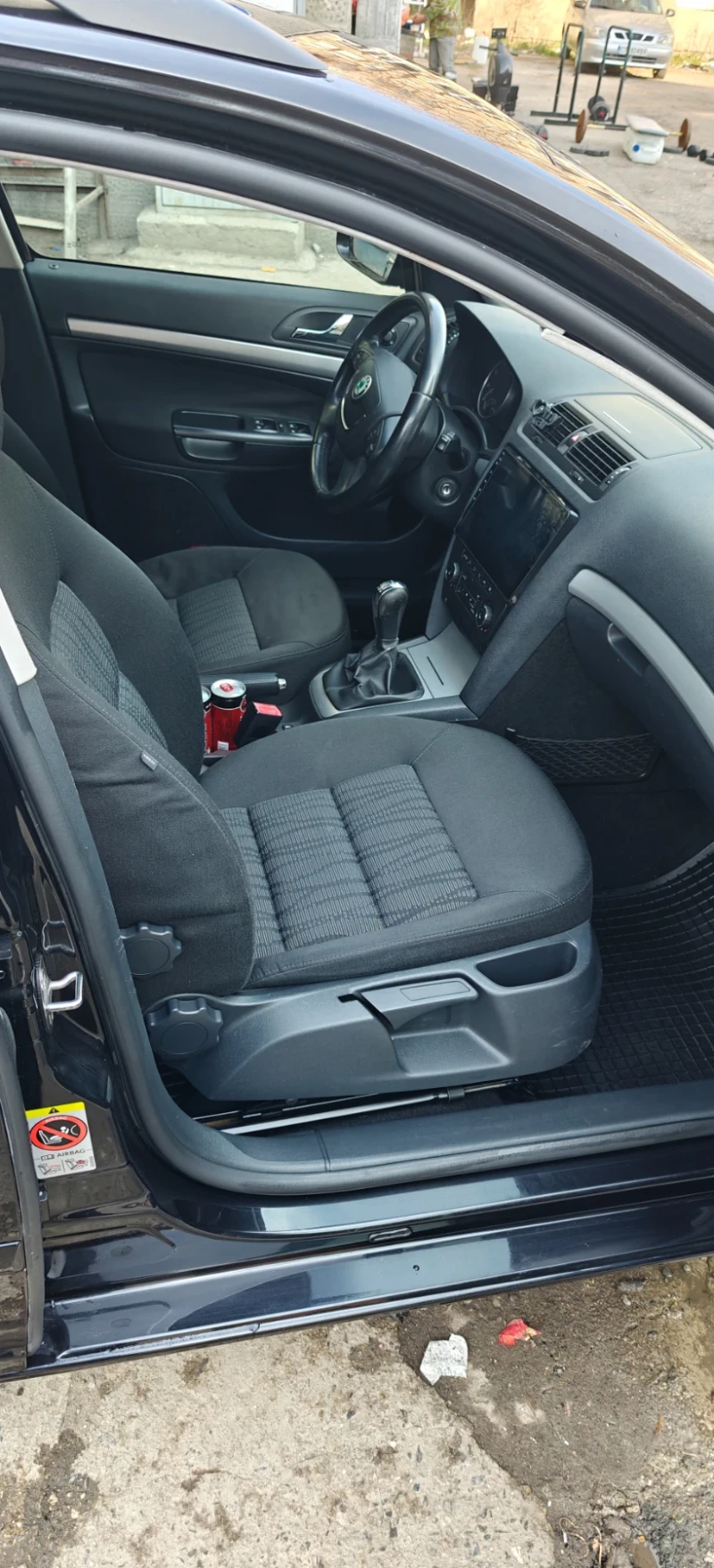 Skoda Octavia TSI, снимка 9 - Автомобили и джипове - 52222383