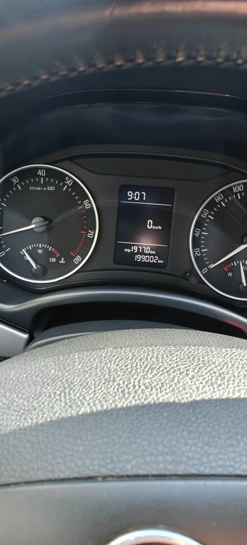 Skoda Octavia TSI, снимка 12 - Автомобили и джипове - 52222383